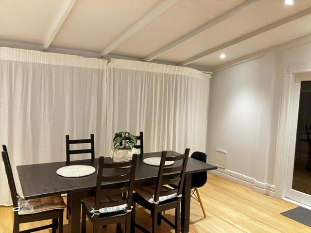 Holiday home 4 Bed In Mount Eden Auckland